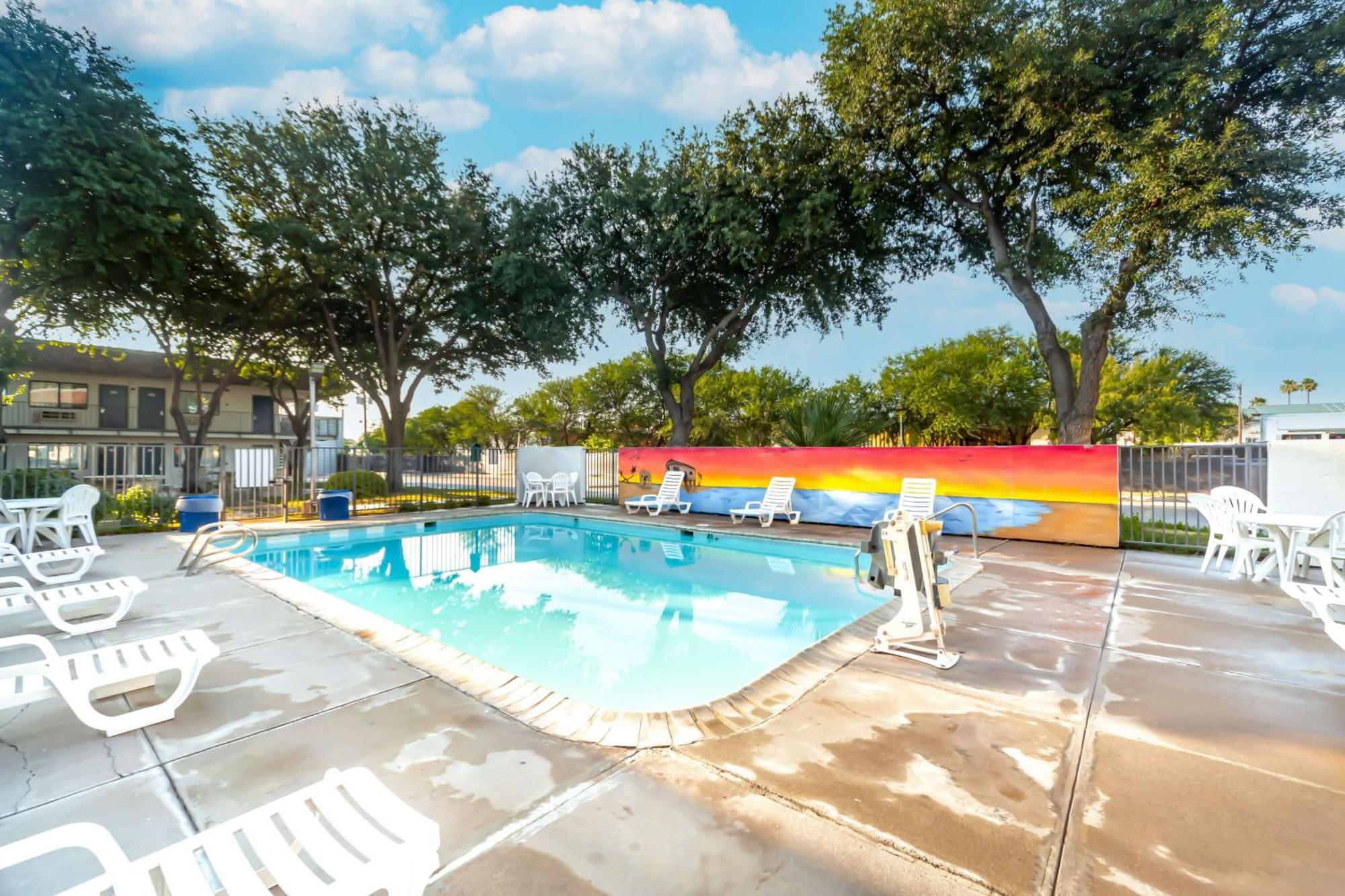 Motel 6-Del Rio, Tx エクステリア 写真