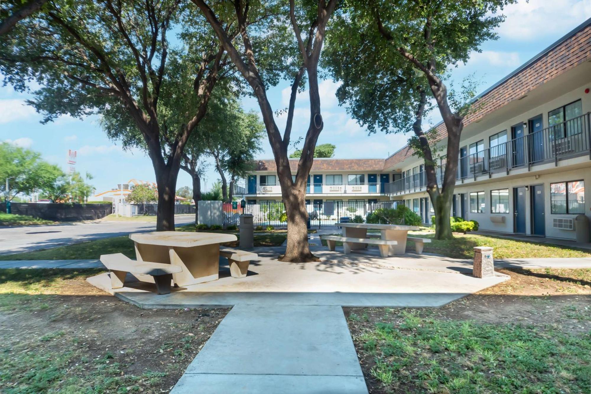 Motel 6-Del Rio, Tx エクステリア 写真